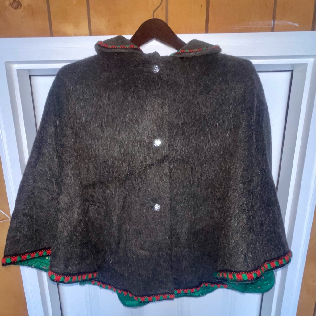 Vintage Country Trachten Dirndl Wool Poncho Cape Cloak Coat - Woman’s